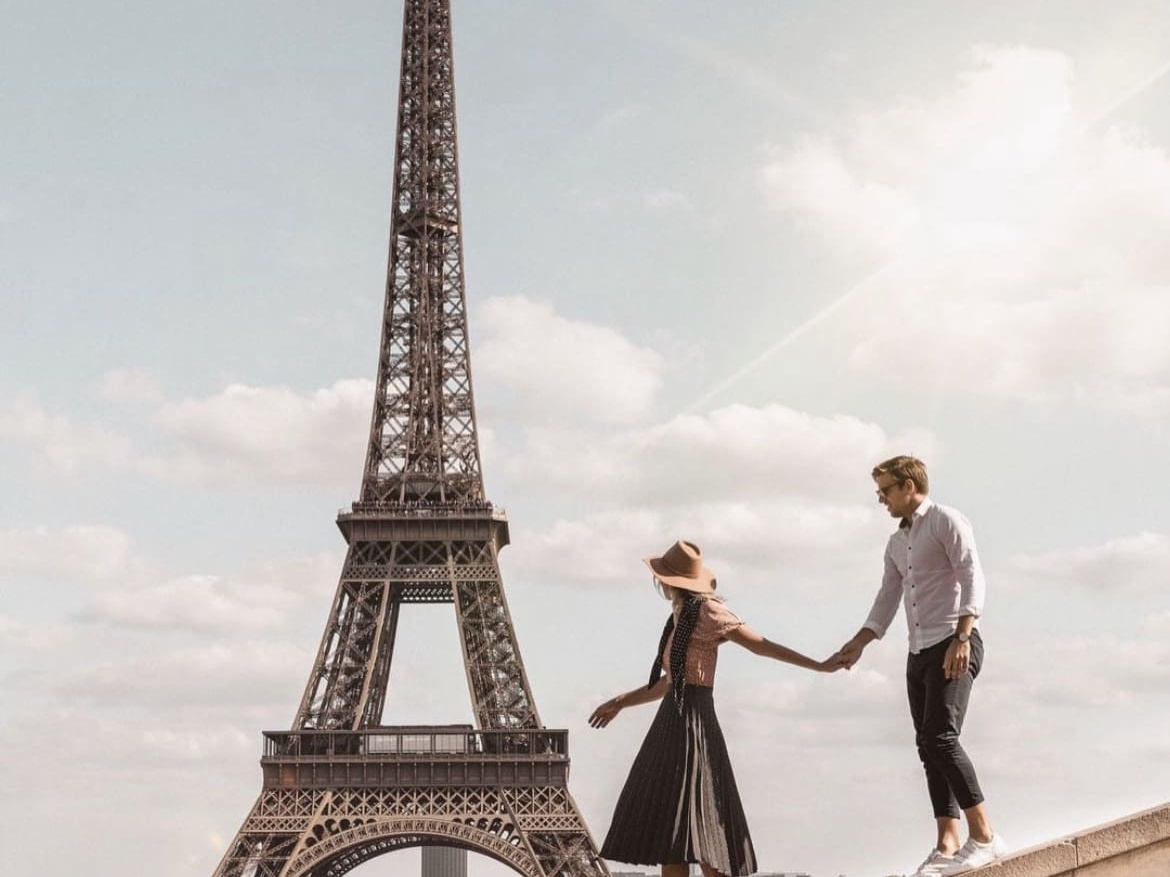 Couple and the Eiffel Tower