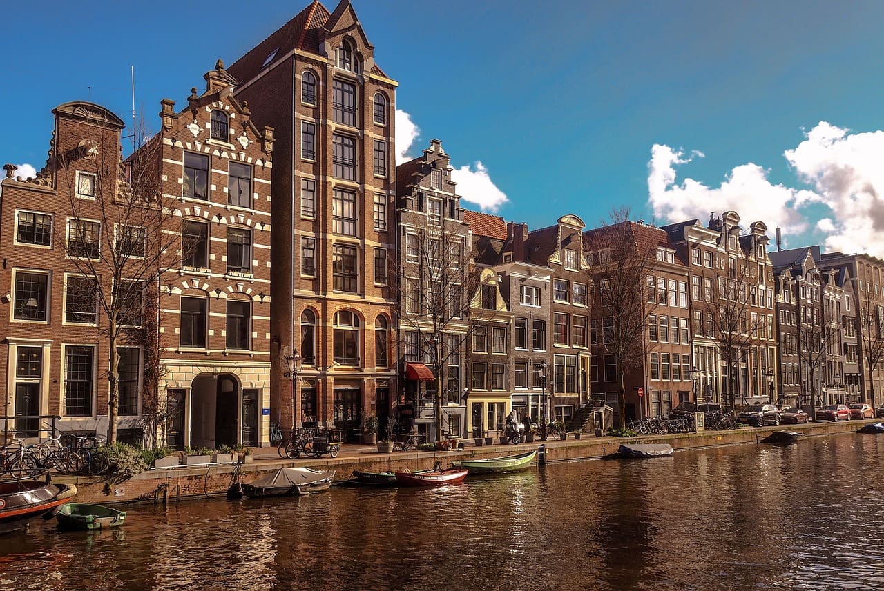 Amsterdam is the healthiest city in the world